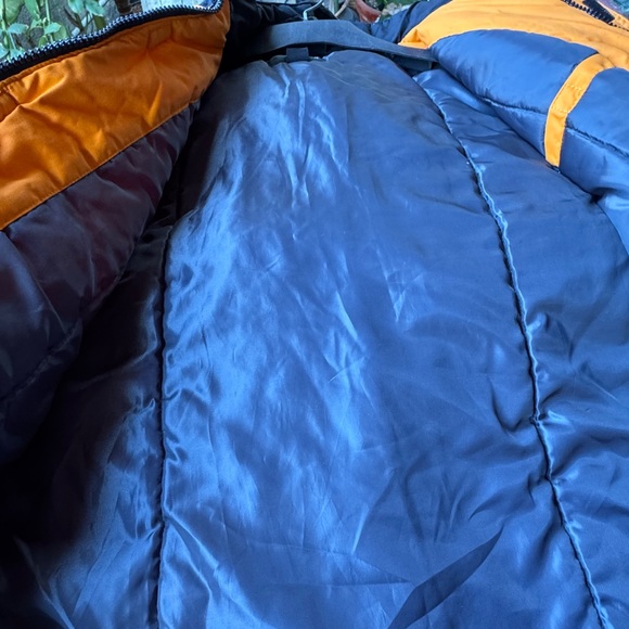 Hurley Orange and Black Jacket - Picture 9 of 10